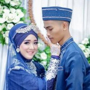 Ema Dewi profile icon