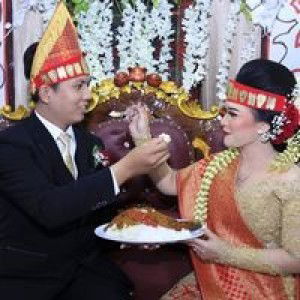 Yuniarta Manurung profile icon