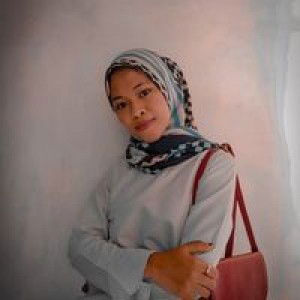 Yuli Astuti profile icon