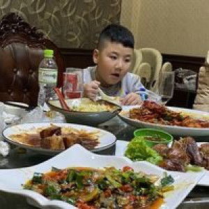 Hoàng Đan Thanh profile icon