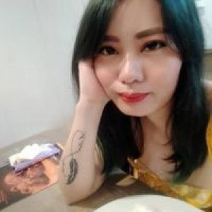 Nadine Faye profile icon