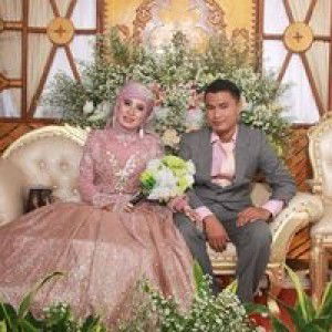 Lena Marliyana Yuliyanti Dinata profile icon