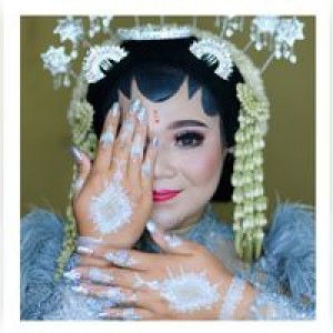 Ayu Hermawan profile icon