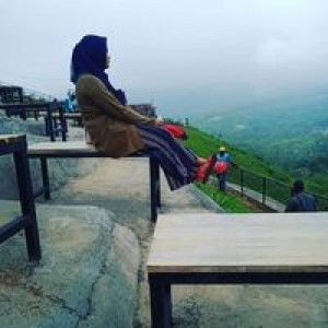 Yuli Susanti profile icon