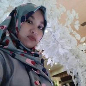 Tiyatul Husna profile icon