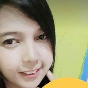 Riana Arti Listiani profile icon