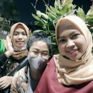 Puji Rahayu profile icon