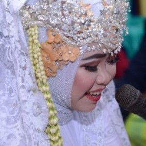 Elin Erlina profile icon