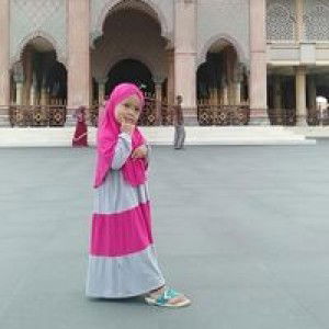 Saumi Nazrah profile icon