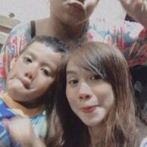 Asmira Ahmad profile icon