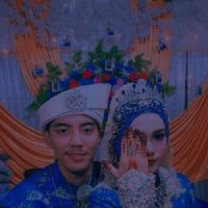 AdekDee profile icon