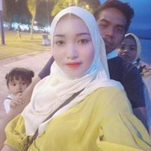 Nur Zarina Ahmad profile icon