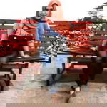 Nur Asmira Ahmad Yusof profile icon