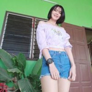 Mallika Thanwiset profile icon