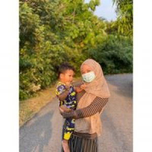 Nur Asyiqin profile icon