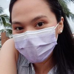 kristine daffodil madarang profile icon