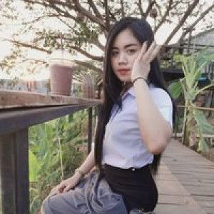 Auy Apinya profile icon