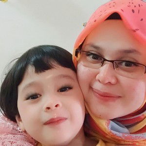 farah myra profile icon