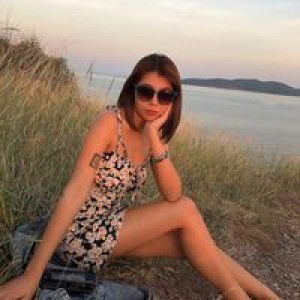 Poolom Ninlaya profile icon