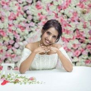 Navinia Jaganthn profile icon