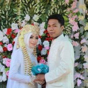 Maria Aprilia profile icon