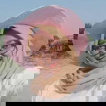 Tria Pratiwi Sutriyani profile icon