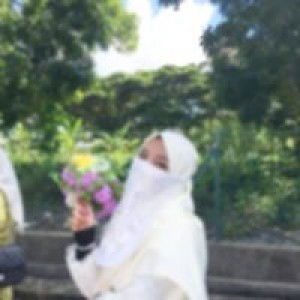 Ivy James profile icon