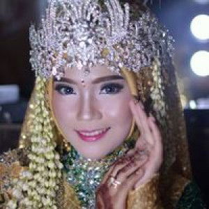 Indah Gita Cahyani profile icon