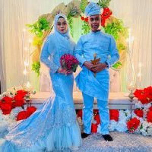 AZRIN BINTI LOTI profile icon