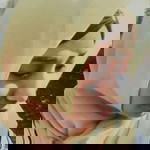 Safitri IncrediBles Dio Pandri profile icon