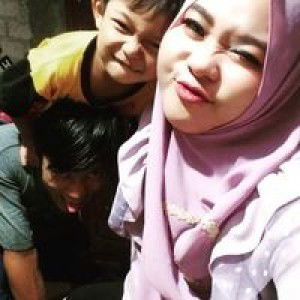 Mirawati Dewi Mira profile icon