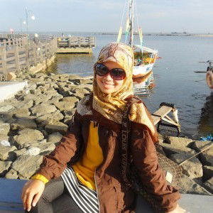 Resti Puji Astriani profile icon