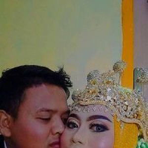 Rheny Fiana profile icon