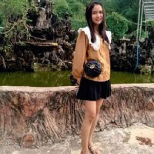 Tú Linh profile icon