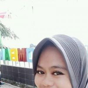 Anisyah Ganumba profile icon