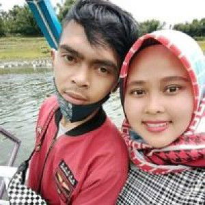 Candra Azzahra profile icon