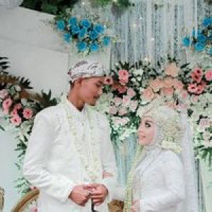 Fitri Saharah profile icon