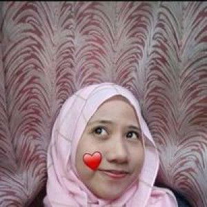 Indah Dmyt profile icon