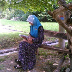 Syakira Zakiah profile icon