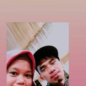 Suhartini Husain profile icon