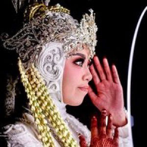 Fanny Agustina Hidayat profile icon