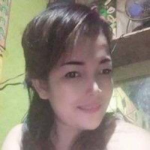 Nia Putri profile icon