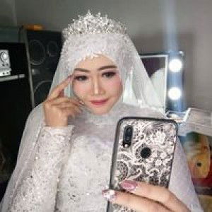 Nanda Kartika Sari profile icon