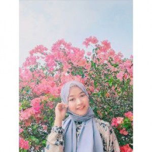 Enggal Saputri profile icon