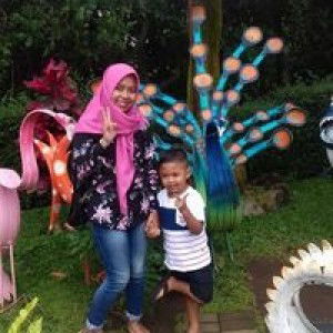 Lilis Kurniati profile icon