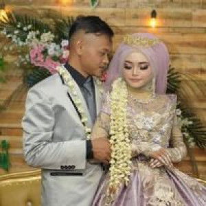 Ninik Unyil profile icon