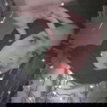 Ria setyani bii profile icon