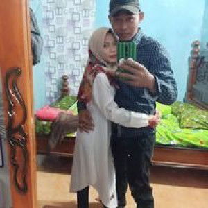 Indah Shofyaa profile icon