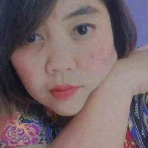 Rhena Herty Boniel profile icon