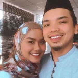 Siti Nur Khaleeda Khaleeda profile icon